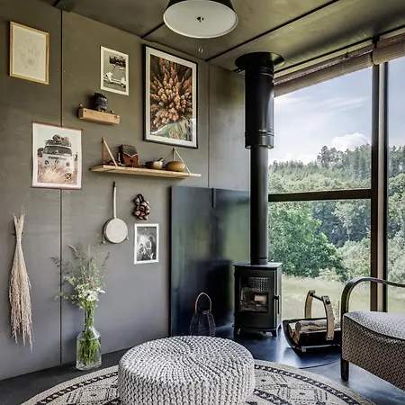 Diva By Twofingers Glamping